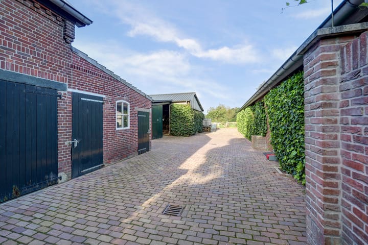 Foto 81 van Urlingsestraat 4