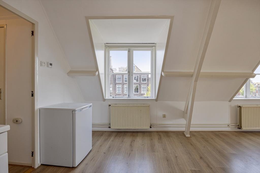 Photo 9 of Oude Singel 70-C