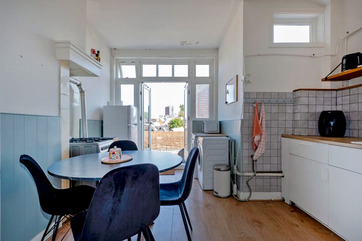 Photo 14 of Paterswoldseweg 42-B