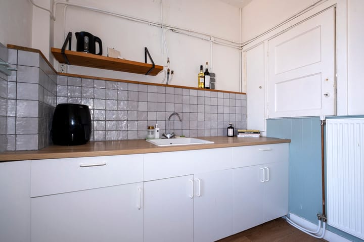 Photo 18 of Paterswoldseweg 42-B