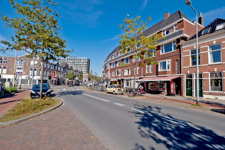 Photo 34 of Paterswoldseweg 42-B