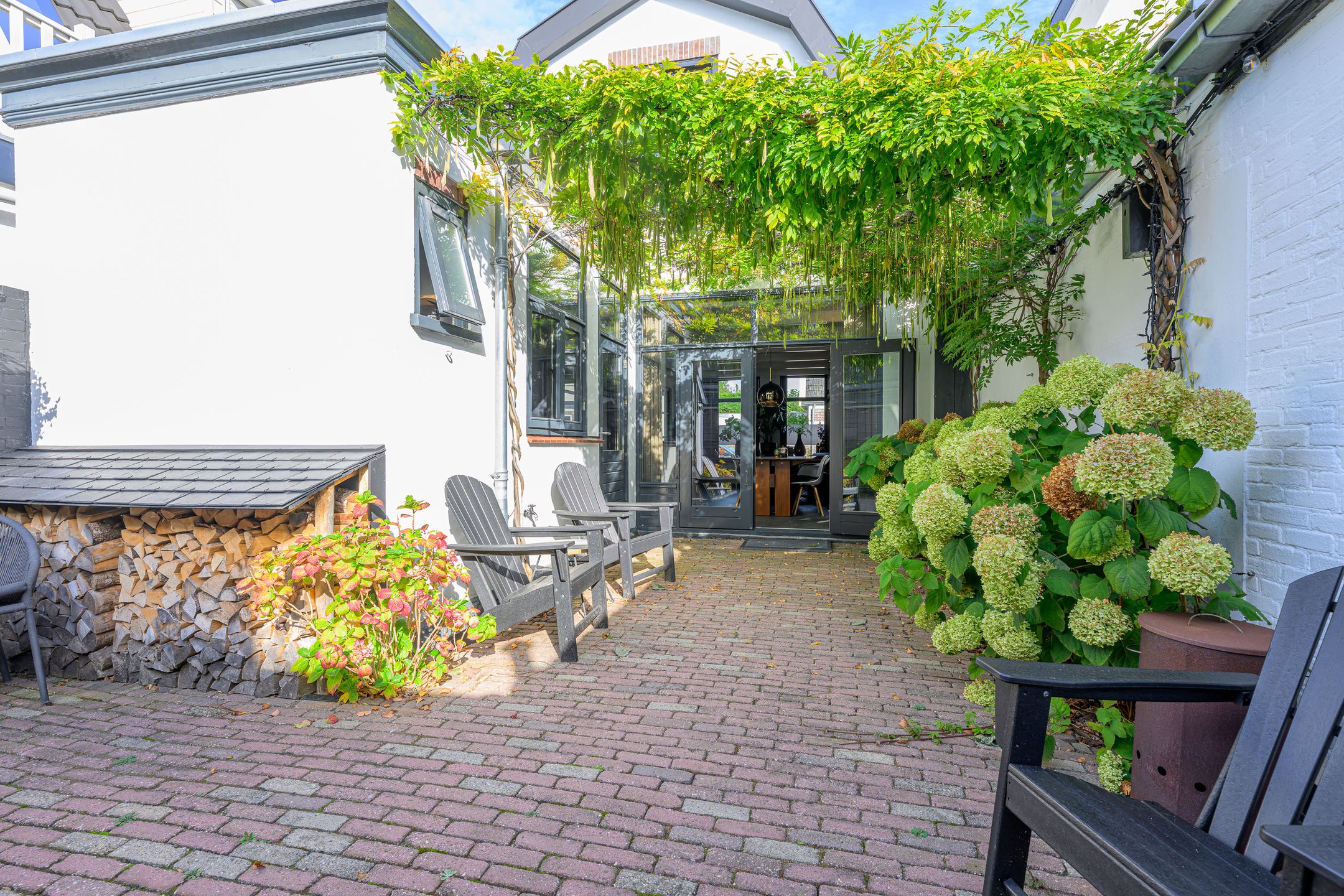 Photo 15 of Regentenstraat 48