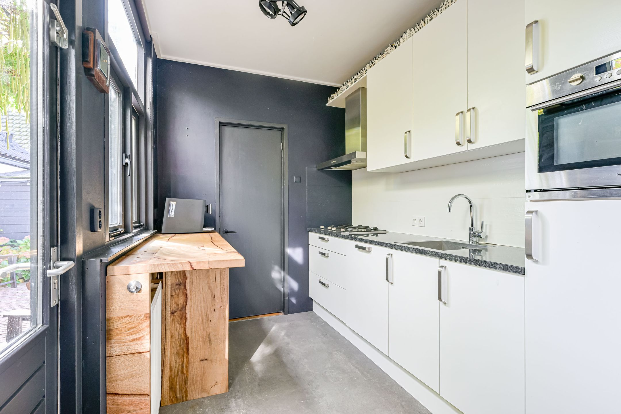 Photo 18 of Regentenstraat 48