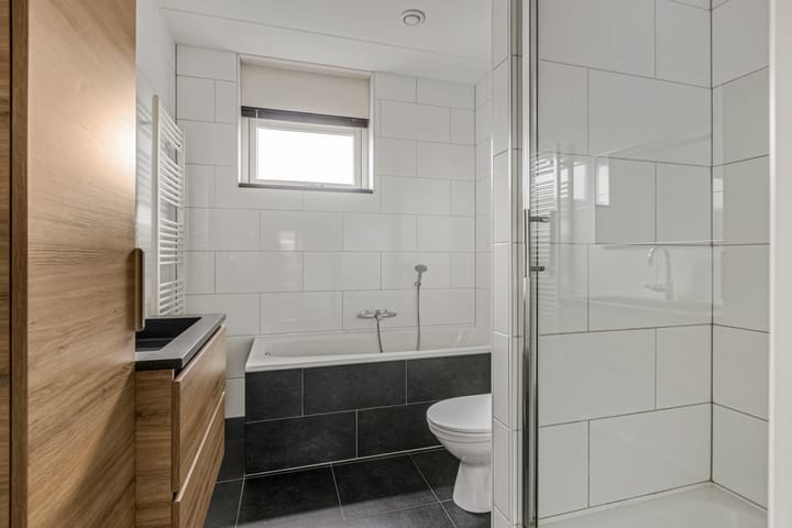 Foto 4 van Esdoornlaan 25