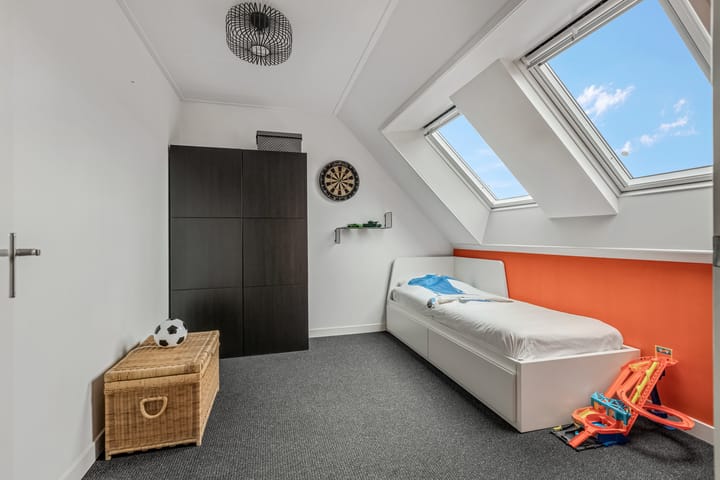 Foto 34 van Esdoornlaan 25