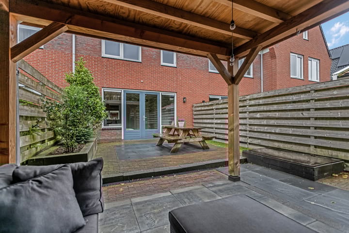 Foto 39 van Esdoornlaan 25