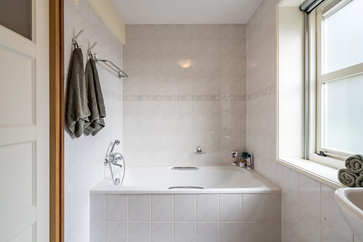 Photo 16 of Kloosterlaan 27