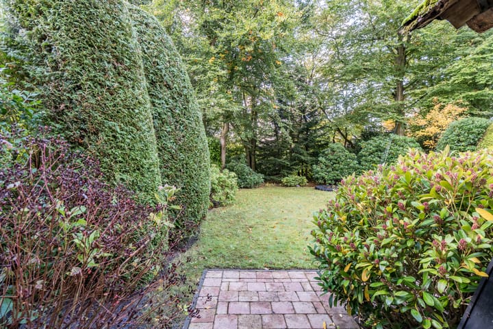 Photo 36 of Kloosterlaan 27