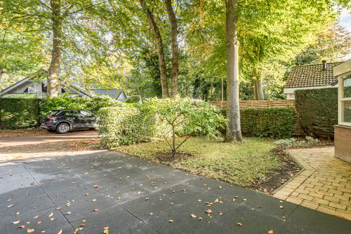 Photo 40 of Kloosterlaan 27