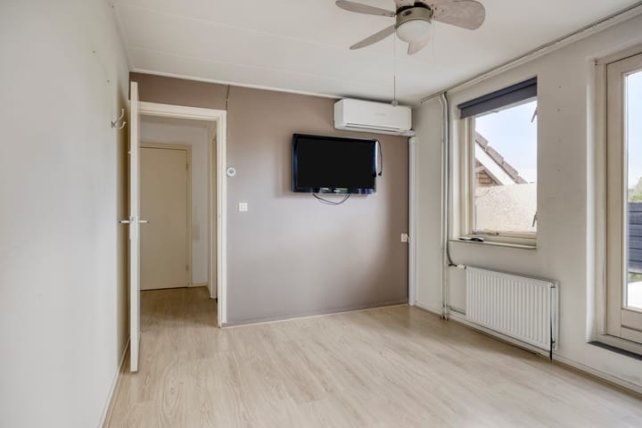 Foto 25 van Elzenstraat 3