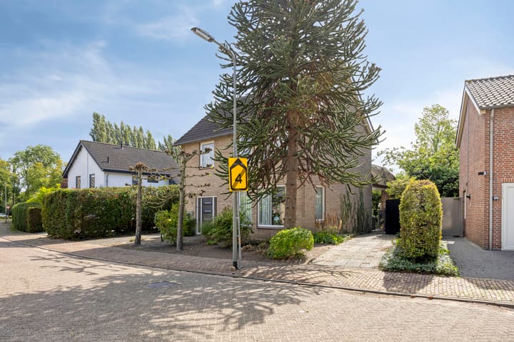 Foto 46 van Elzenstraat 3