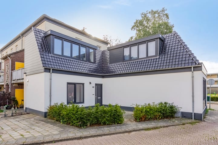 Foto 3 van Pieter de Hooghstraat 71-B