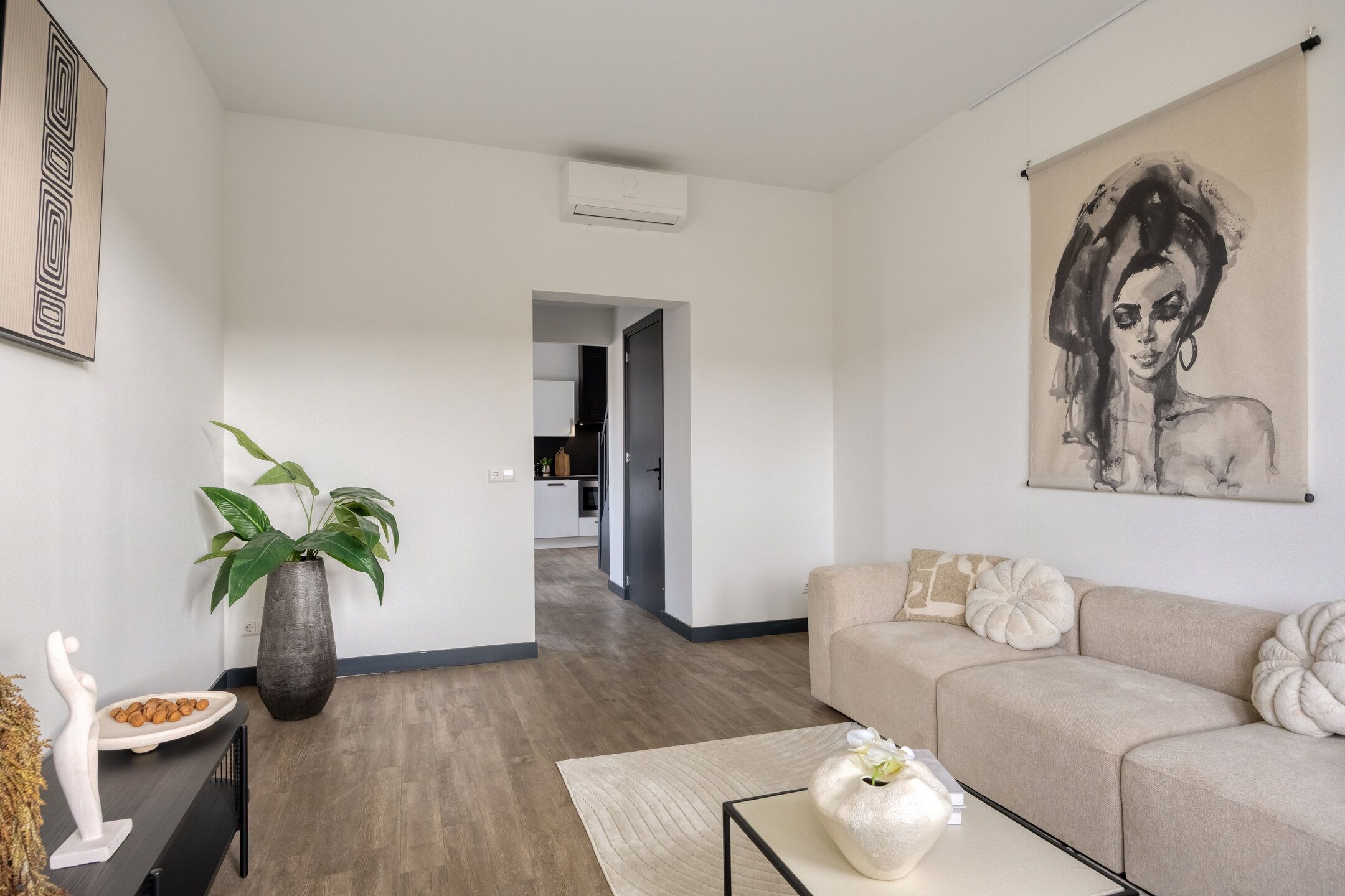 Photo 9 of Pieter de Hooghstraat 71-B