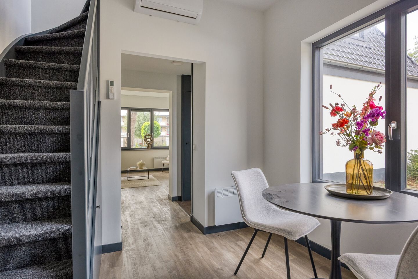 Photo 14 of Pieter de Hooghstraat 71-B