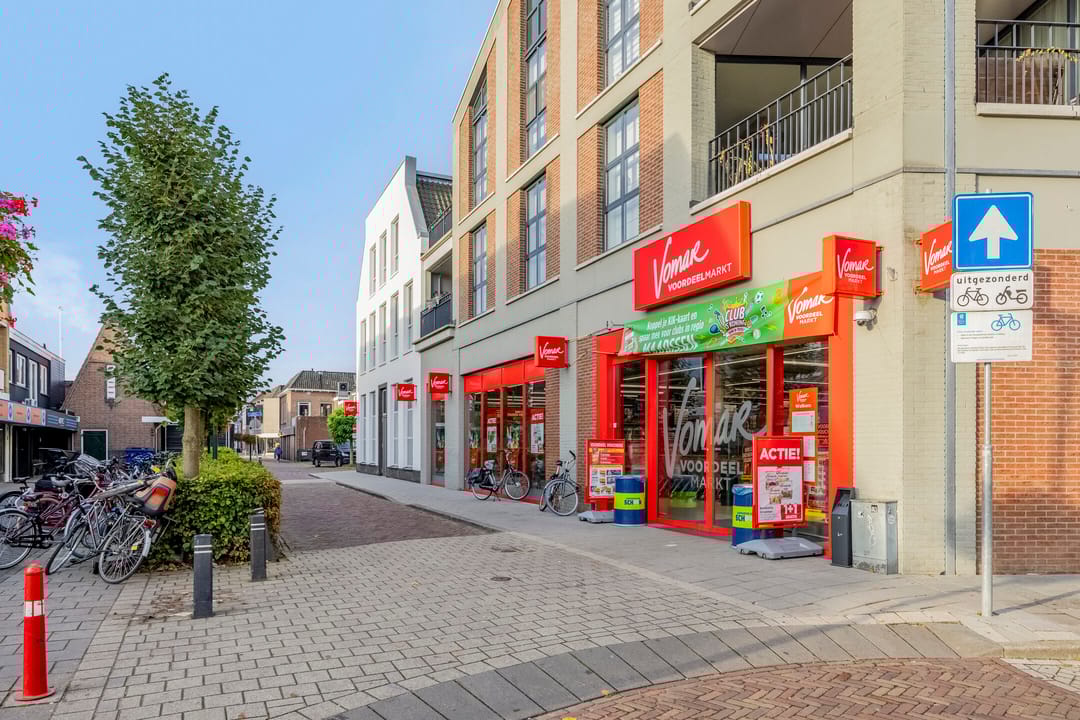 Photo 28 of Pieter de Hooghstraat 71-B