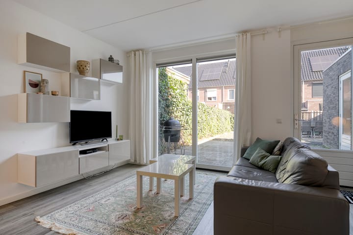 Foto 9 van Sperwerstraat 6