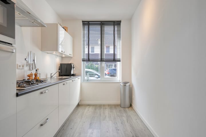 Foto 14 van Sperwerstraat 6