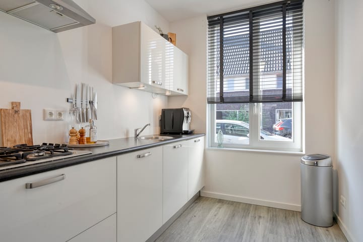 Foto 15 van Sperwerstraat 6