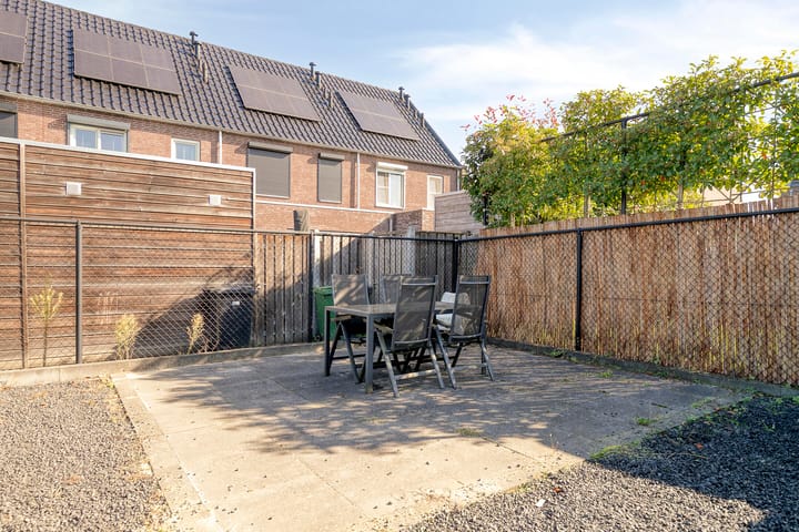 Foto 31 van Sperwerstraat 6