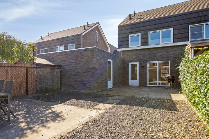 Foto 32 van Sperwerstraat 6