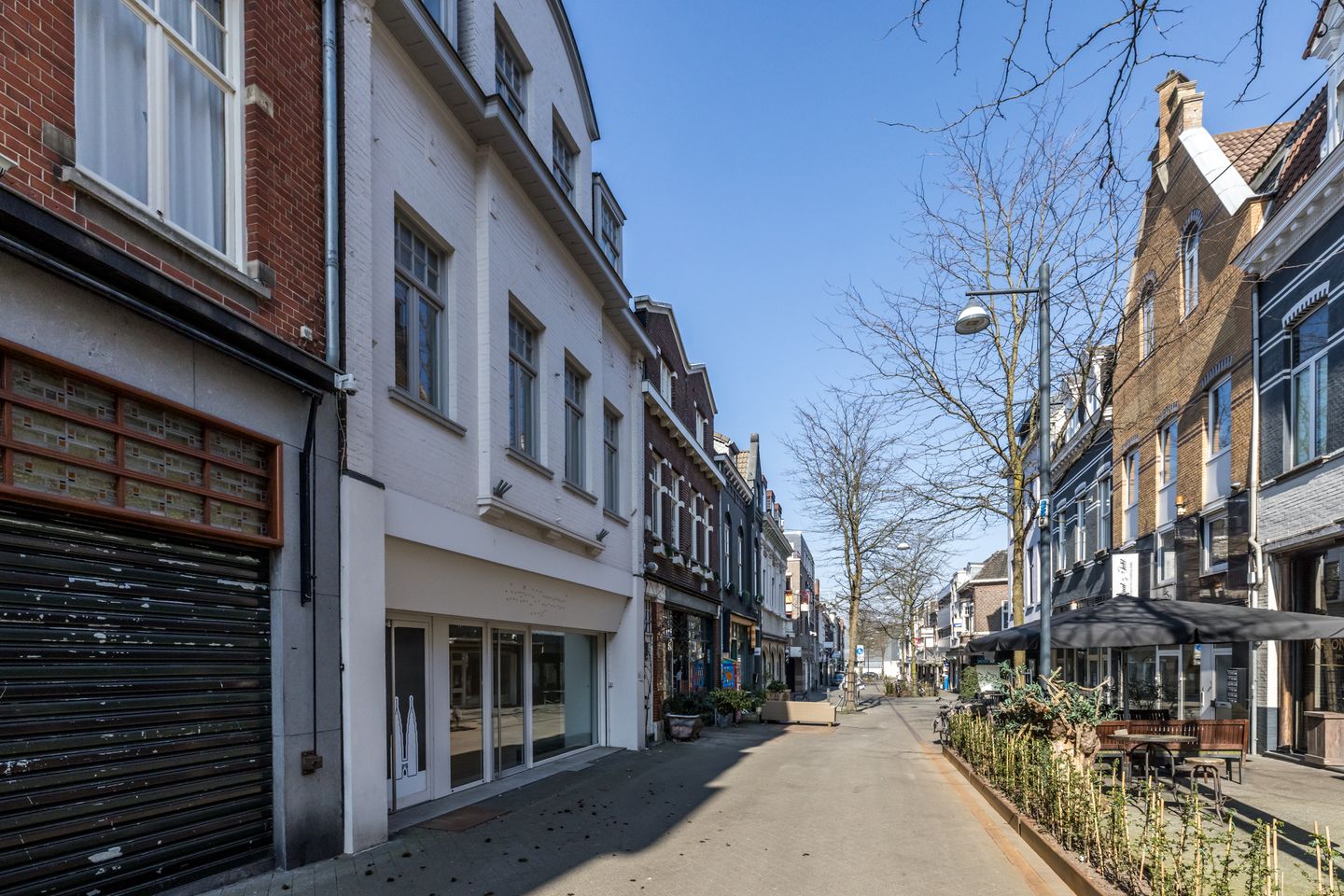 Bekijk foto 2 van Oranje Nassaustraat 3