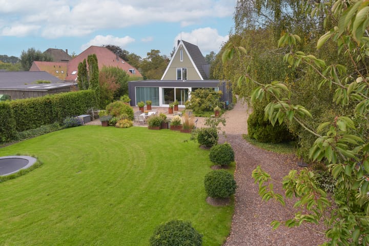 Photo 37 of Dorpsweg 71