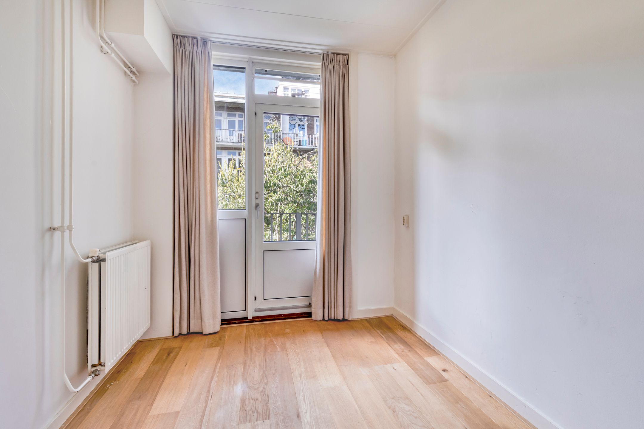 Foto 12 van Orteliusstraat 65-1