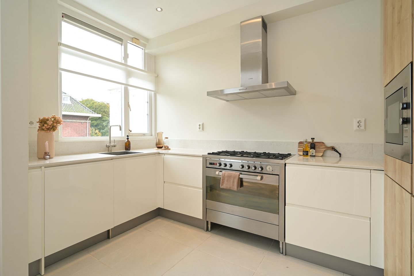 Photo 10 of Ary Schefferstraat 133