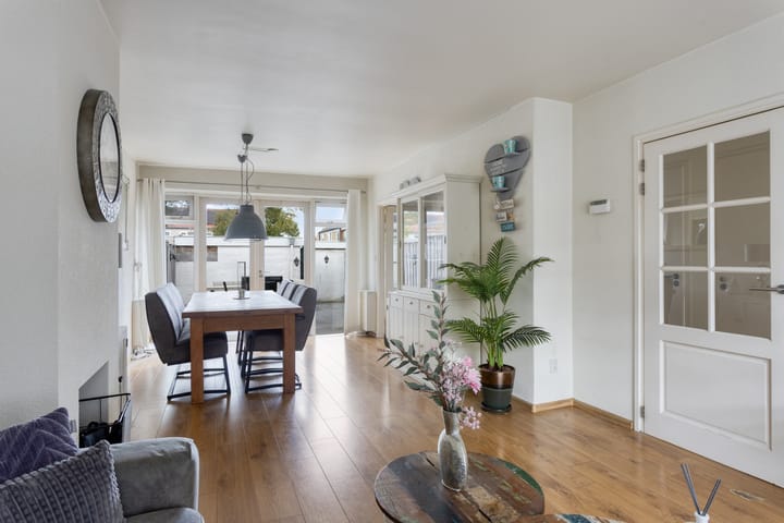 Foto 9 van Zwaansmeerstraat 7