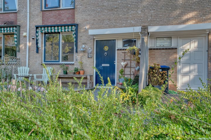 Photo 8 of Johannes Chr. Bendorpstraat 17