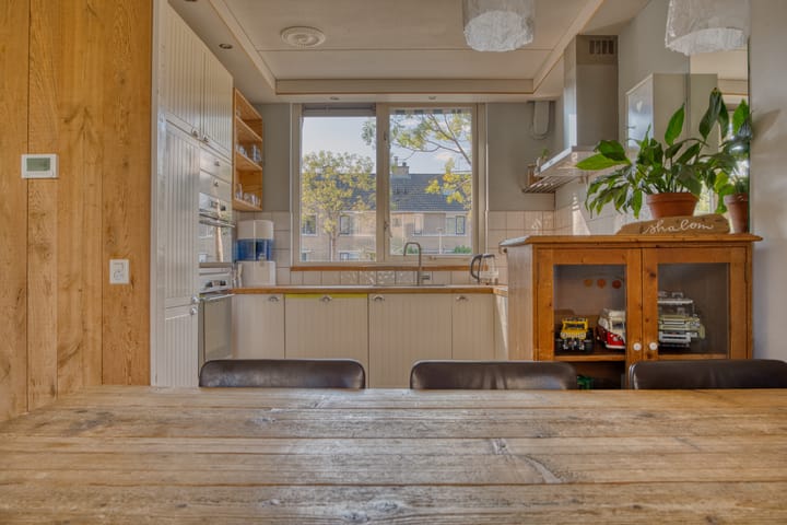 Photo 17 of Johannes Chr. Bendorpstraat 17