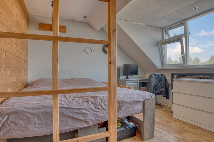 Photo 34 of Johannes Chr. Bendorpstraat 17