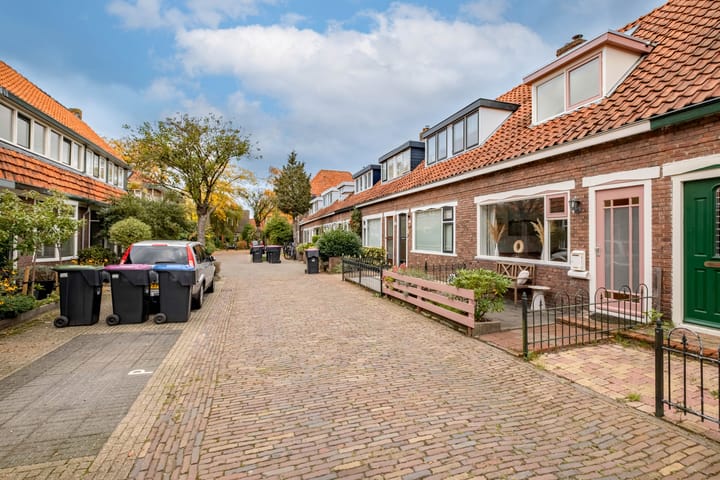 Foto 8 van Bernhardus Bumastraat 54