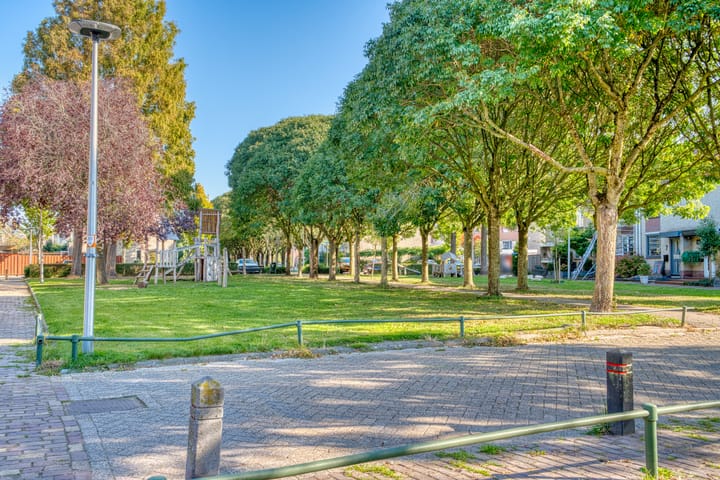 Photo 49 of Johannes Chr. Bendorpstraat 17