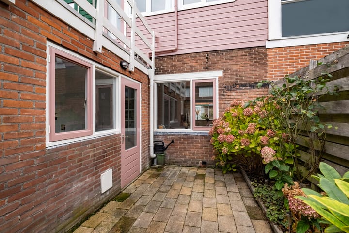 Foto 36 van Bernhardus Bumastraat 54