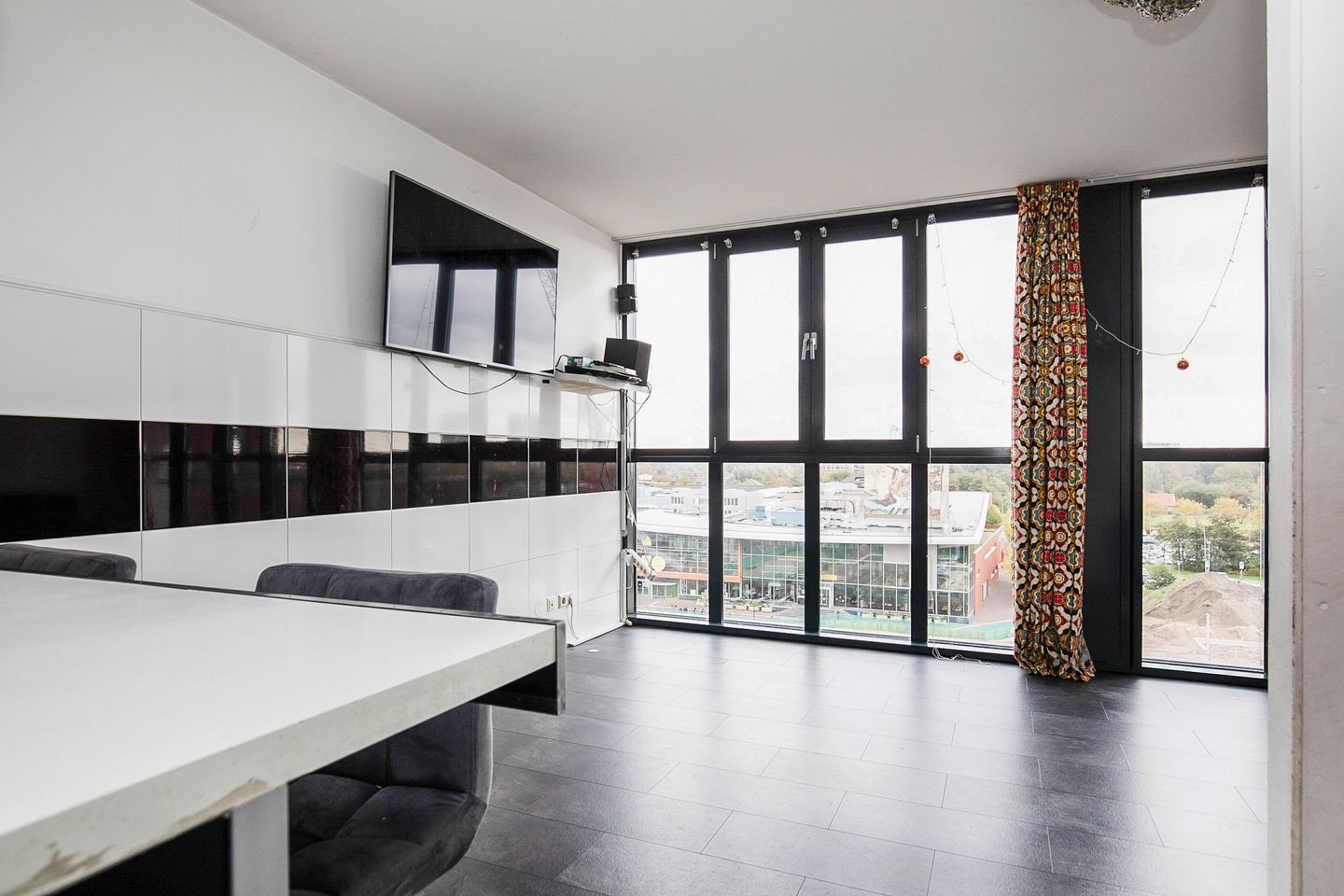 Photo 10 of Raadhuisplein 44