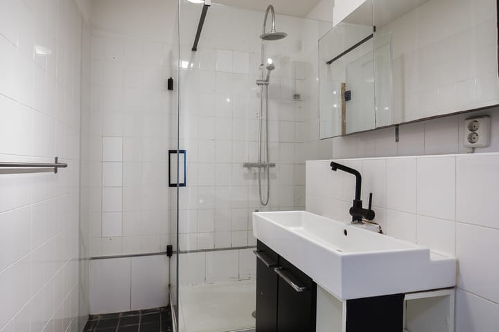 Photo 18 of Raadhuisplein 44