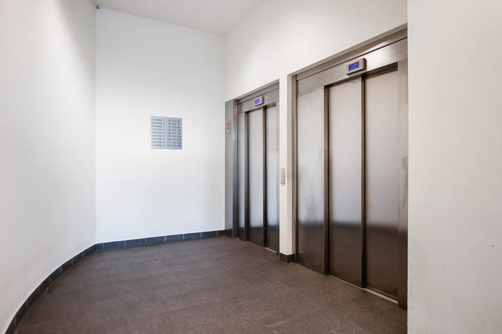 Photo 23 of Raadhuisplein 44