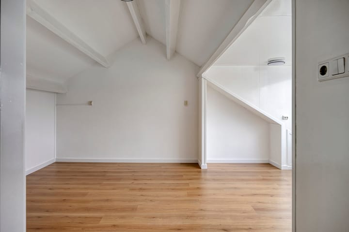 Foto 19 van Korenmolenlaan 76