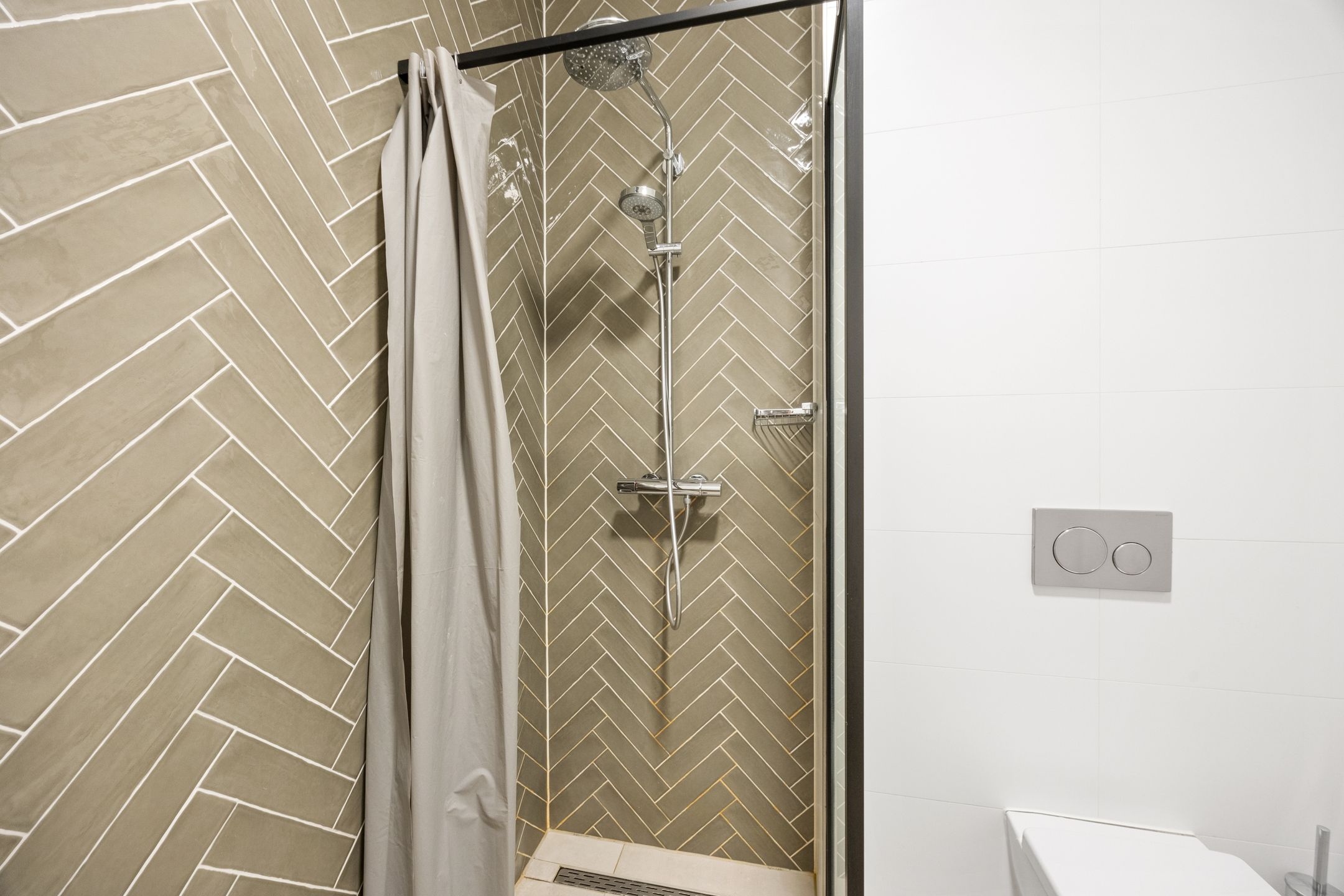 Foto 15 van Patersstraat 1-5