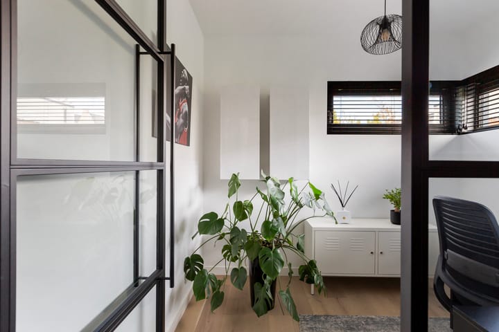 Photo 12 of Kreek 16