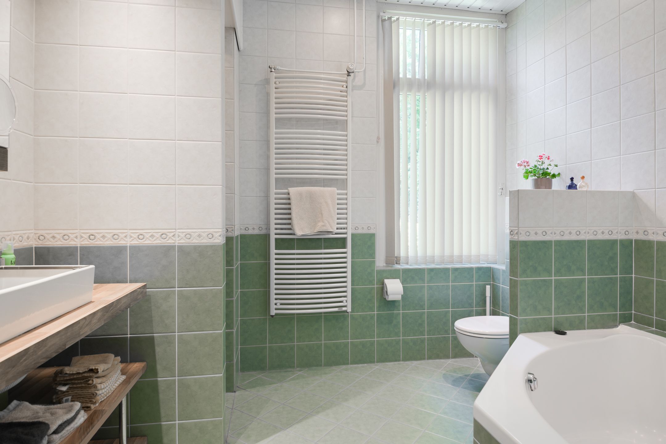 Photo 48 of Wooldseweg 66