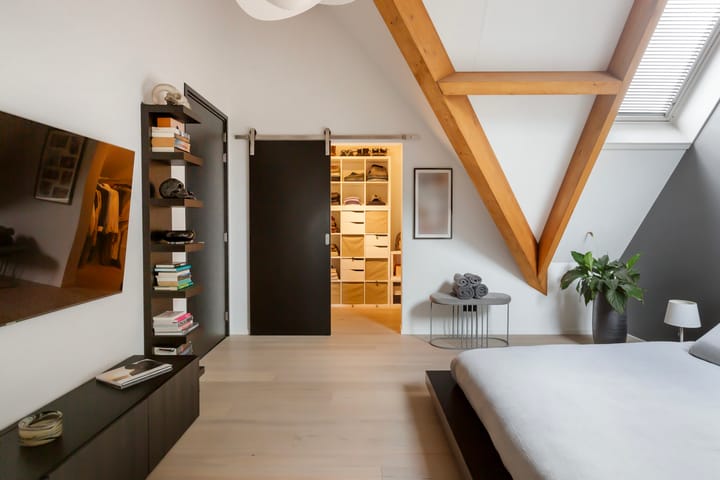 Photo 85 of Kreek 16