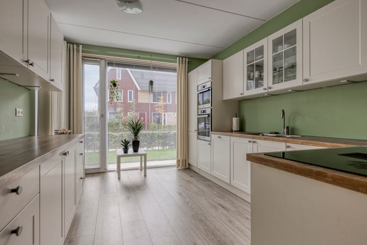 Photo 15 of Sterrenboschlaan 22