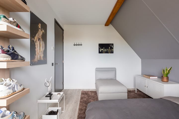 Photo 92 of Kreek 16