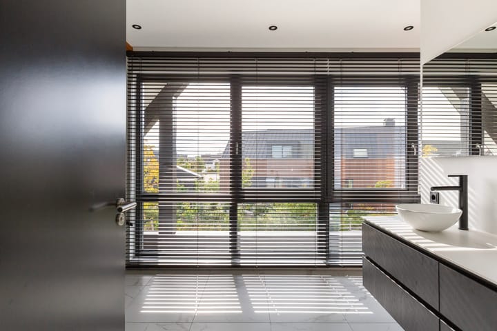 Photo 99 of Kreek 16