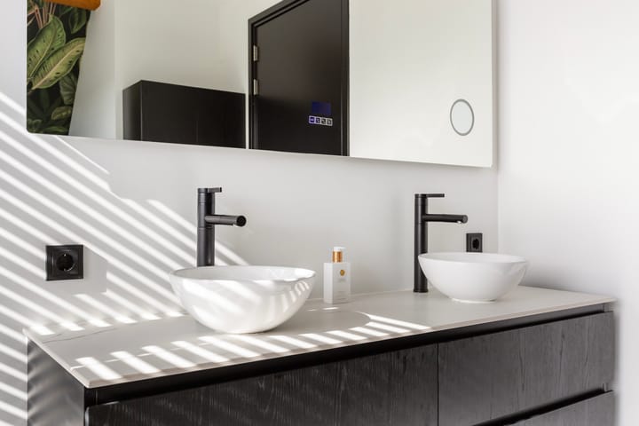 Photo 100 of Kreek 16