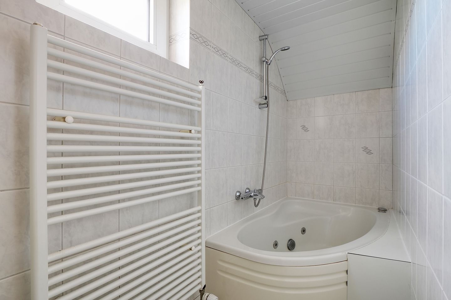 Photo 25 of Beekseweg 47