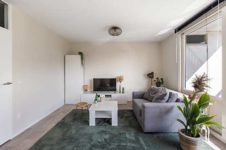 Foto 5 van Louvre 172