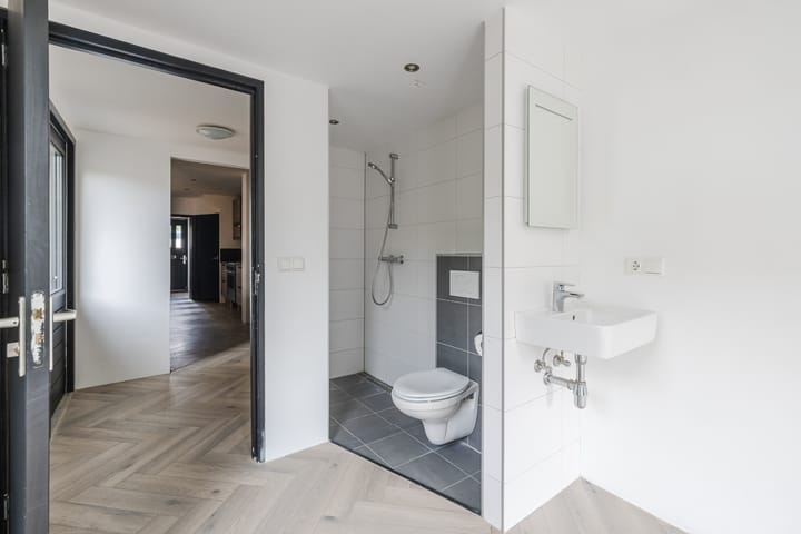 Foto 21 van Molenstraat 169